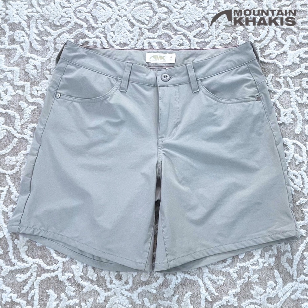 NWOT Mountain Khakis Women’s Cruiser II Shorts